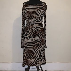 A bisou bisou dress sized 10,never worn.